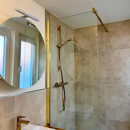 Appartement Goldloeckchen, 80 Qm 2-room Im Herzen Der Detmolder Innenstadt *